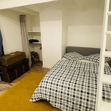 6 Pieces / 5 / Calme / Rdc Apartment
