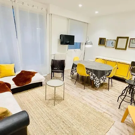6 Pieces / 5 / Calme / Rdc Apartment